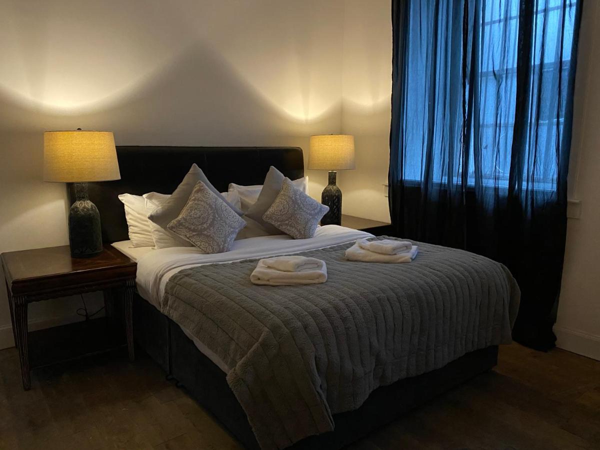 Queen Street Boutique Suites เอดินบะระ ภายนอก รูปภาพ